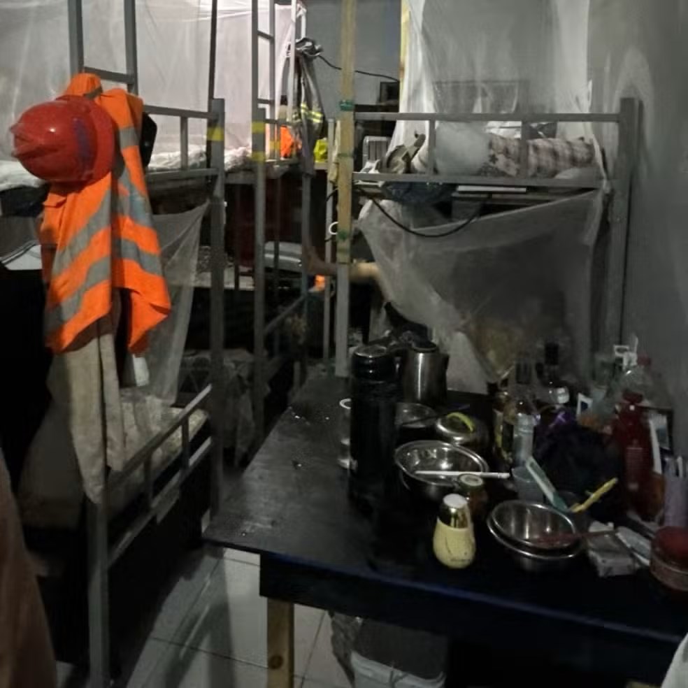 otomotiv devi bydye cagdas kolelik davasi emekciler silah zoruyla tutuldu 1 mzmDsLUN